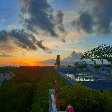 Maxonehotels At Bukit Jimbaran Kültér fotó