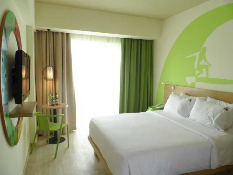 Maxonehotels At Bukit Jimbaran Kültér fotó
